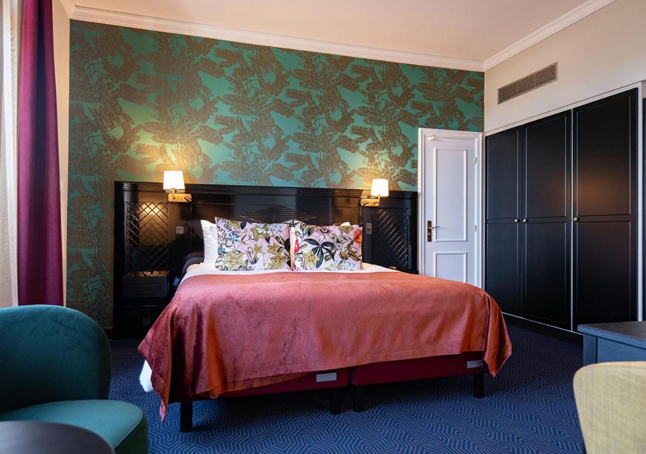 Classic King Room